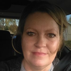 Meet your Posher, Laurie